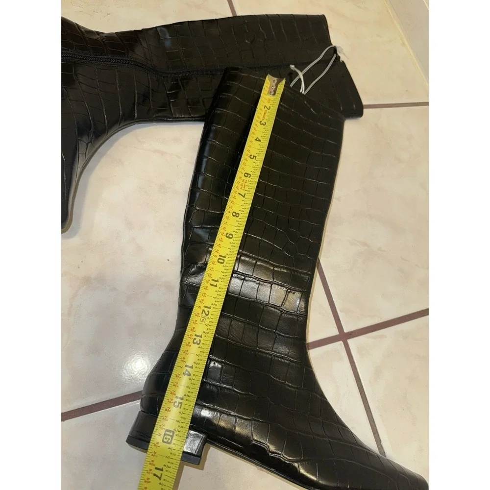 NWOB Gianni Bini Woman's Sharri Crocodile Embossed Leather Black Boots Sz 7.5 - Picture 7 of 8